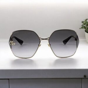 Gucci GG0818SA Color 005 Sunglasses